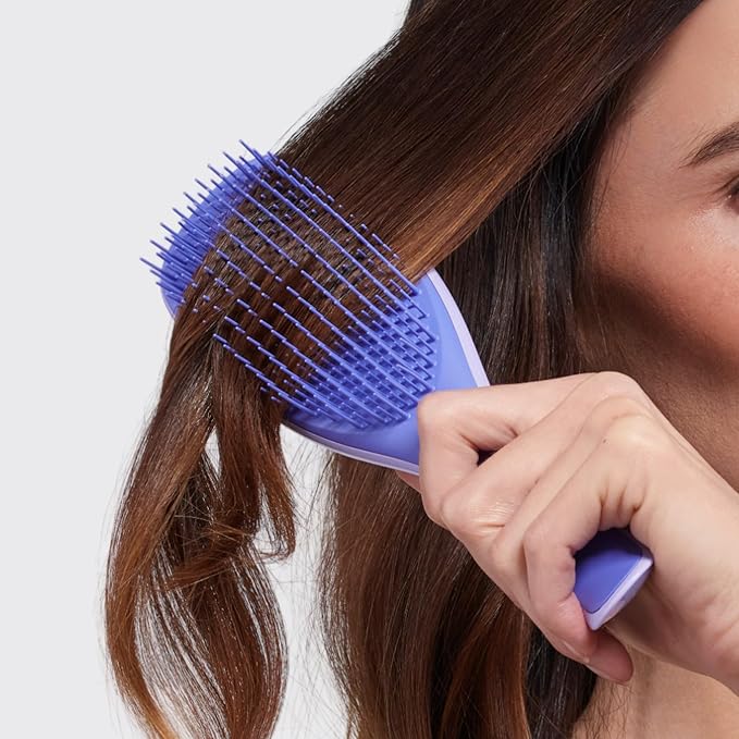 Tangle Teezer ザ・アルティメットディタングラー ブラシ ウェット&ドライヘア用、絡まりを解消し、ダメージを軽減 ストレートからウェーブヘアに、Amazon限定 ライラックパープル