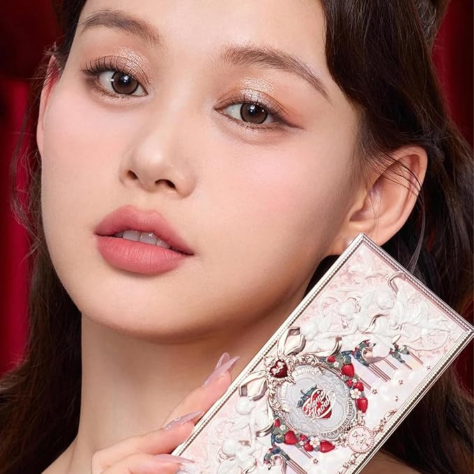 Flower Knows Strawberry Cupid Makeup Palette,Neutral Face Makeup with 5 Matte + 2 Shimmer Shades,Blendable Smooth Cute All- In-One Make Up Palette,0.49 Oz(01 Honey Canele)