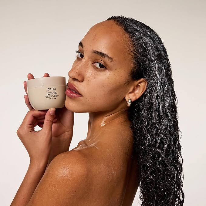OUAI シックヘアーマスク - アーモンドオイル、オリーブオイル、加水分解ケラチン配合でダメージヘアを補修するディープコンディショニングヘアマスク - フタル酸エステル・パラベンフリー (236ml)